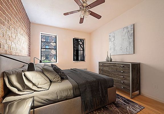 2nd image of 220 E 74th St APT 4B