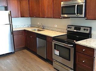 7603 N Eastlake Ter, Chicago, IL 60626