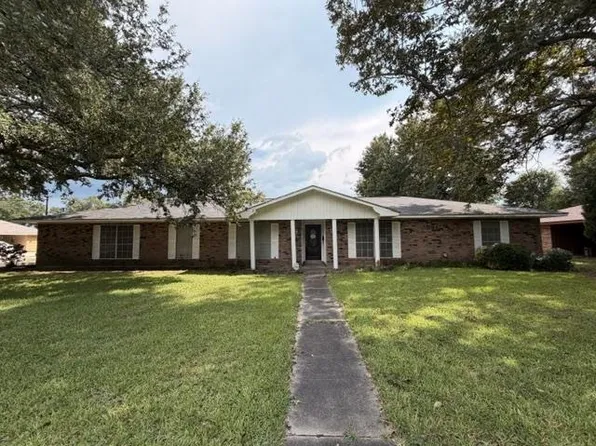 1004 Royal St, Lake Charles, LA 70607