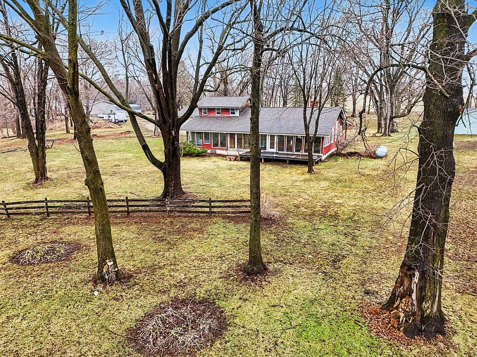 1st image of 518 Trout Brook Rd