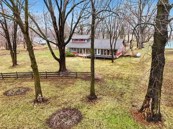 518 Trout Brook Rd, Roberts, WI 54023