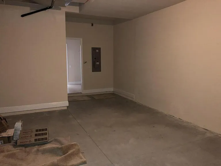 14945 Potterton Cir — Photo 13