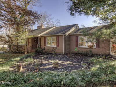 3708 Kingston Pike, Knoxville, TN, 37919