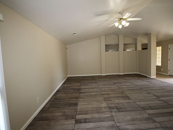 5th image of 5325 N Rosalia Ave