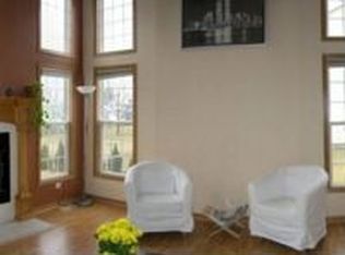 205 Janes Ave, Bolingbrook, IL 60440