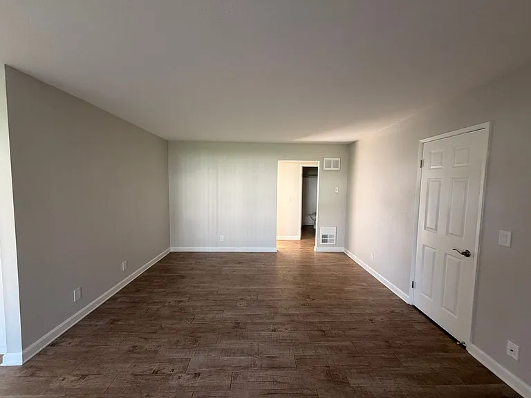 Beach Creek Resort Apartments — Photo 12