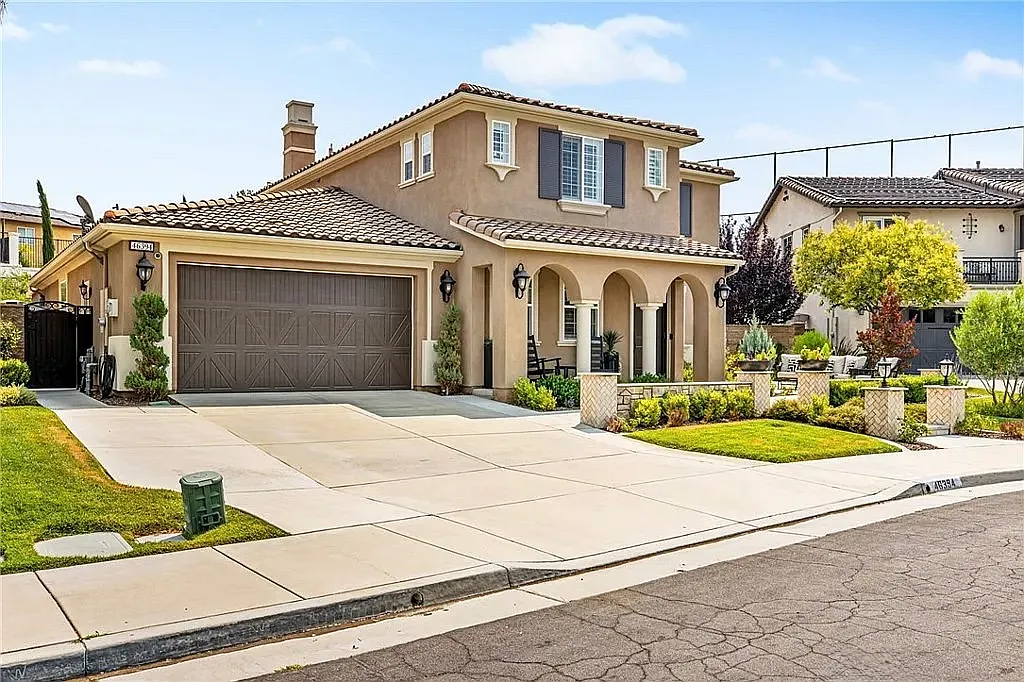 5 bed, 3850 sqft, $15,000 — Photo 3