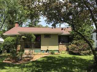 1202 W Schwartz St, Carbondale, IL
