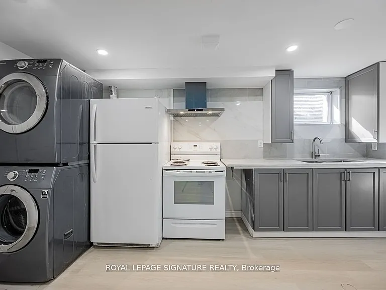 54 Tuscarora Dr #C — Photo 8