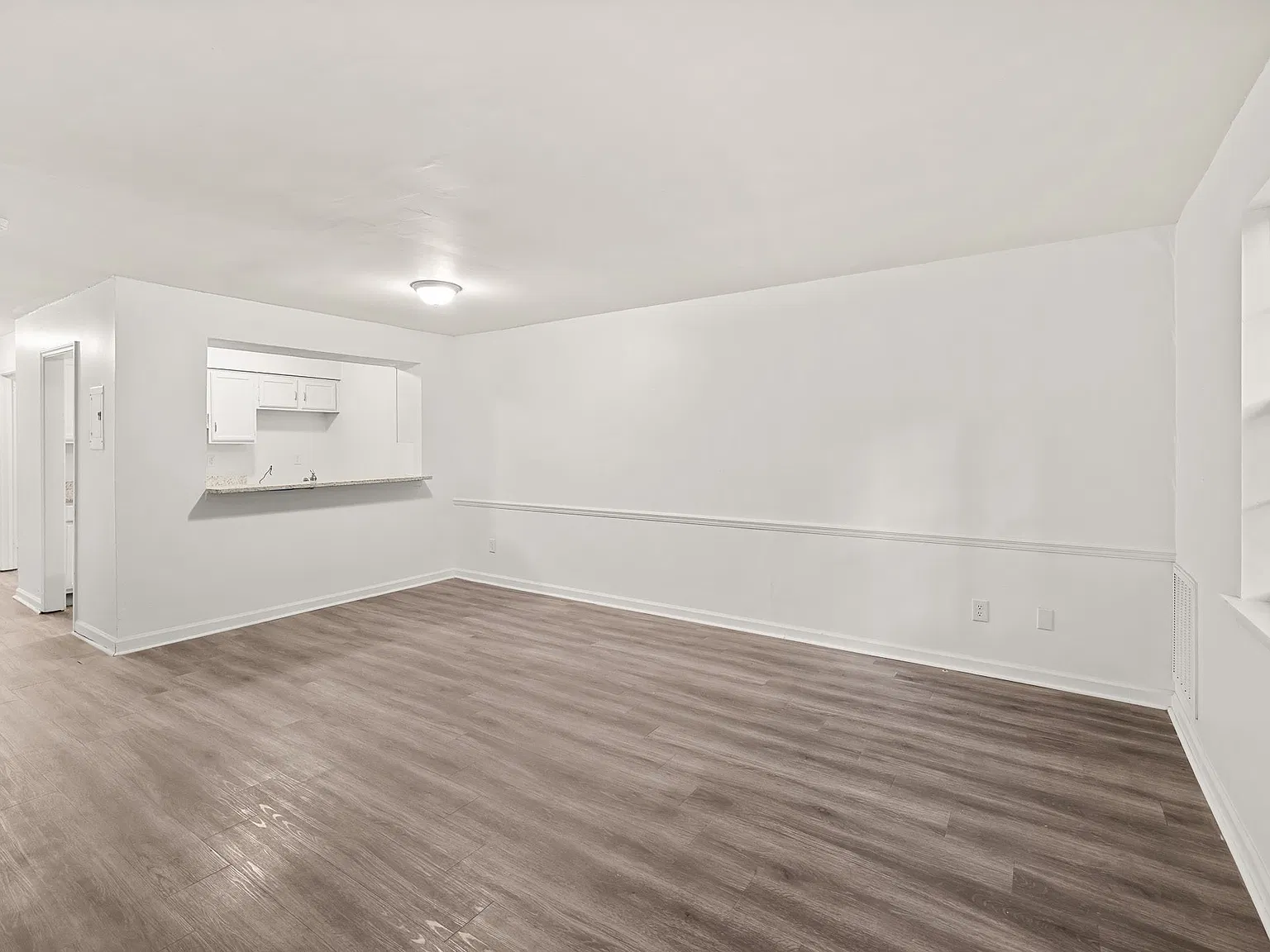 648 Valley Crest Drive - 1 — Photo 2