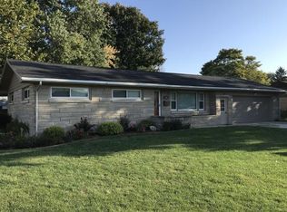 508 Hazel Dr, Gibson City, IL 60936