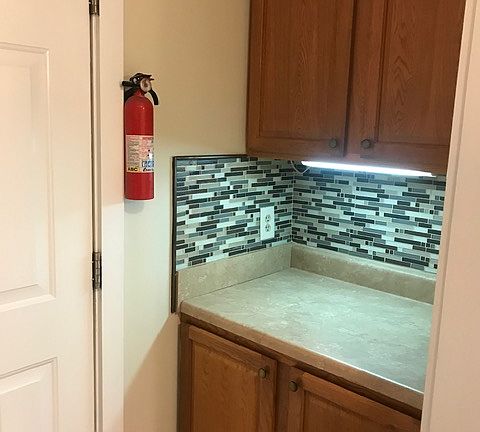 2nd image of 20 Grove Ave APT 2A