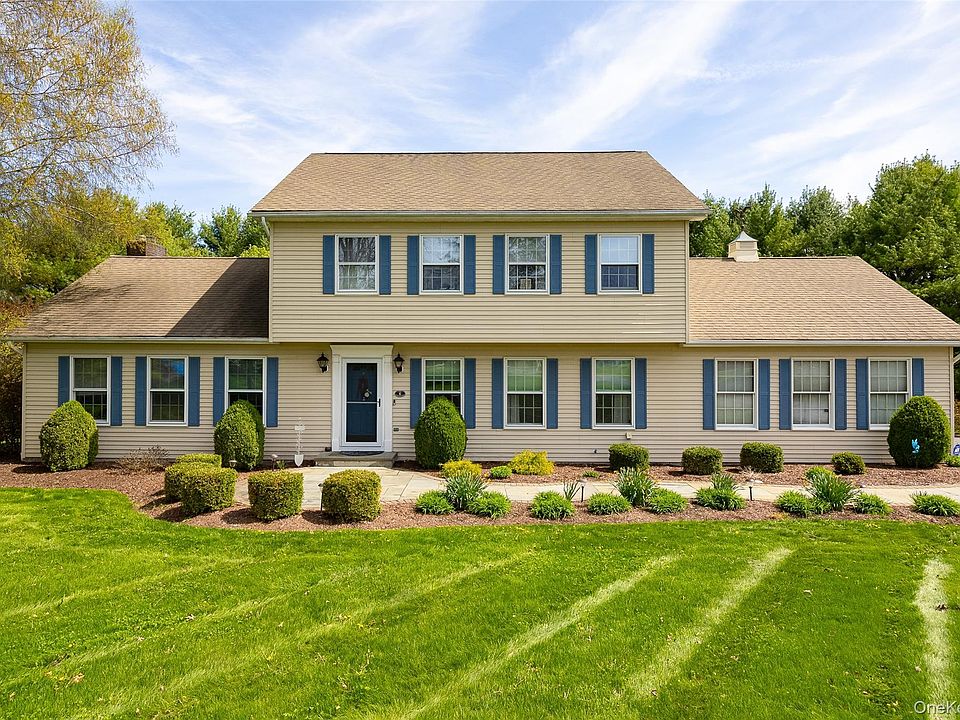 1st image of 6 Grapevine Place