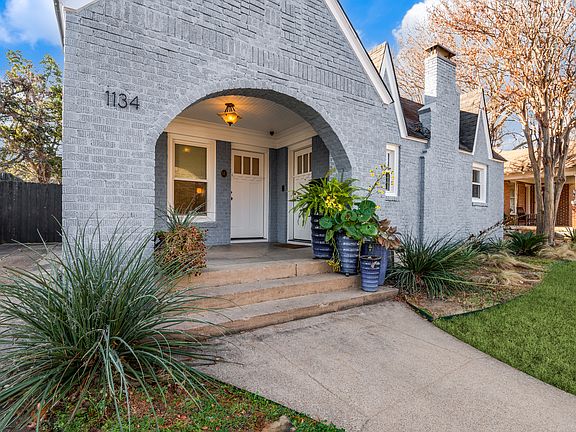 3rd image of 1134 Pioneer Dr