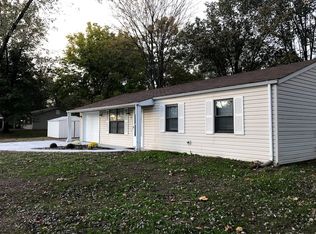 3 Christine Dr, O'Fallon, MO 63366