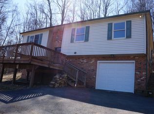 304 Orchard Tree Dr, Front Royal, VA 22630