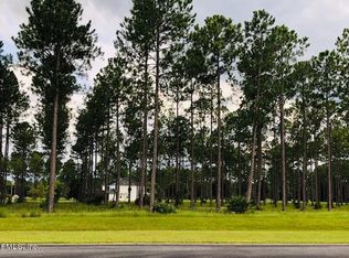 10040 Kings Crossing Dr, Jacksonville, FL 32219
