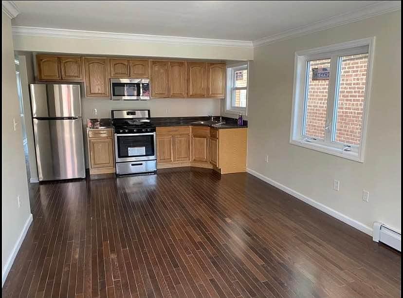 1st image of 4150 Bruner Ave