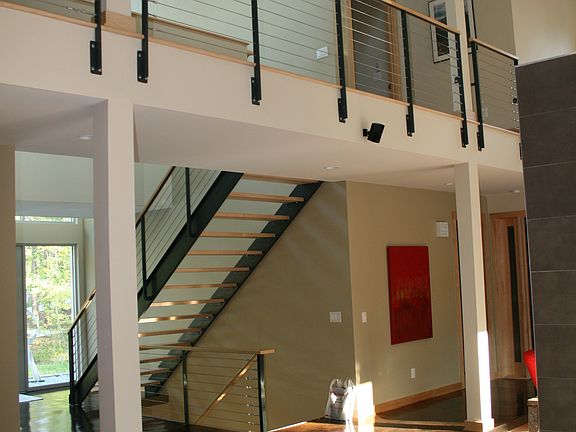 2nd image of 1000 Northridge Ln