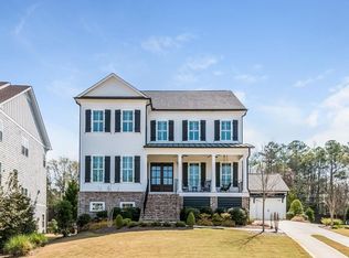 185 Park East Dr, Roswell, GA 30075