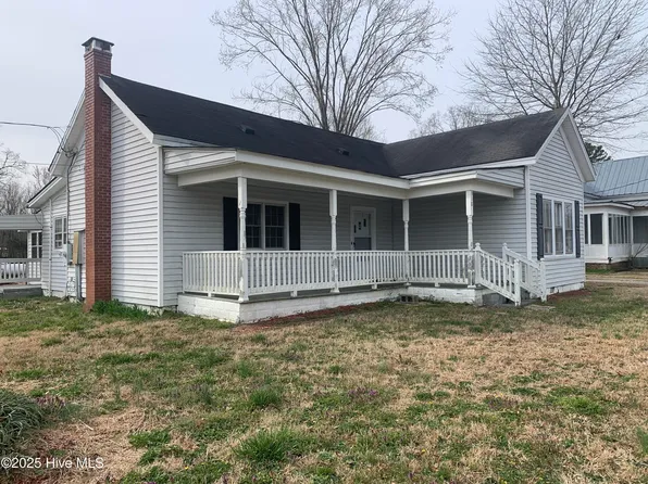 318 E Main Street, Woodland, NC 27897