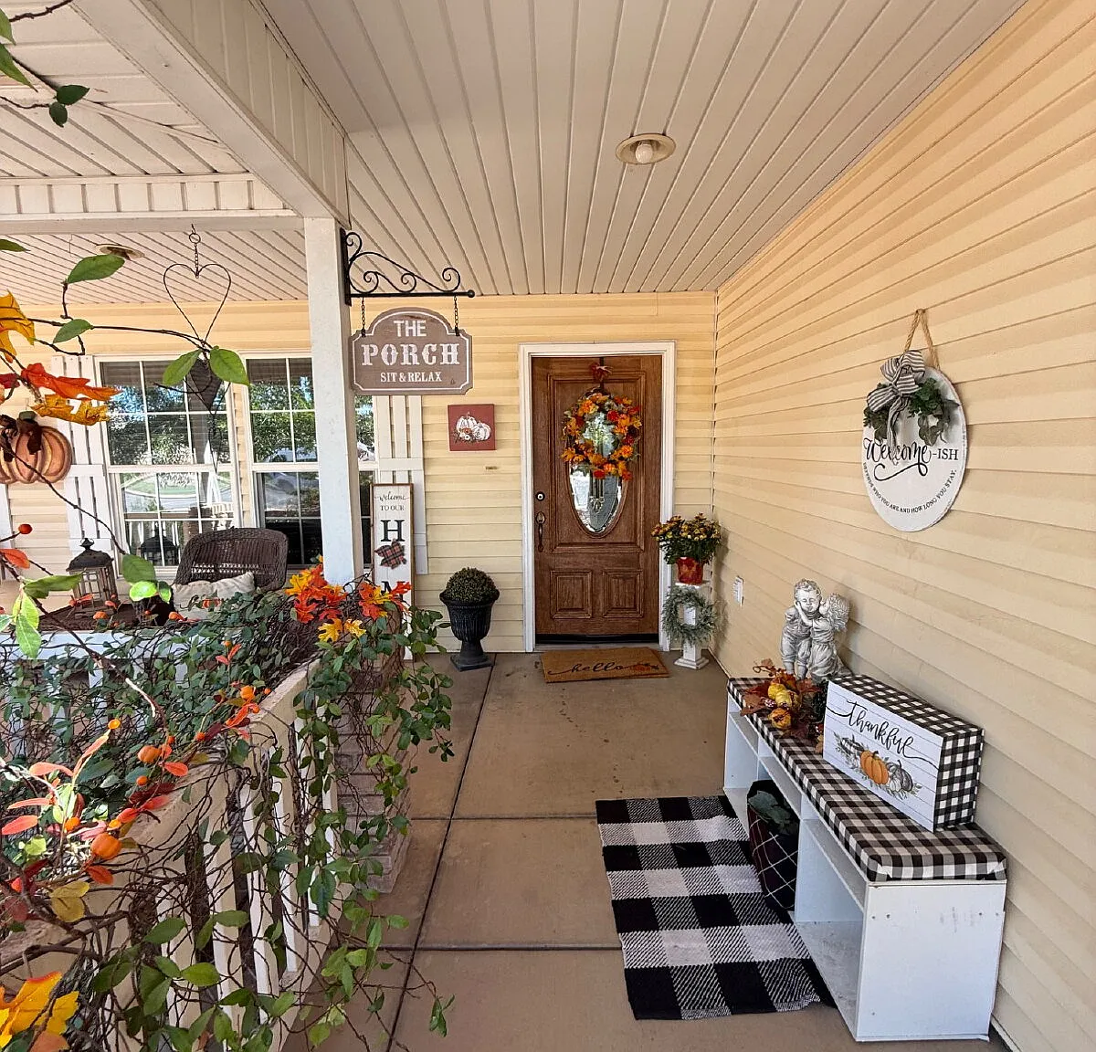 3 bed, 2.0 bath, 1982 sqft, $2,500 — Photo 3