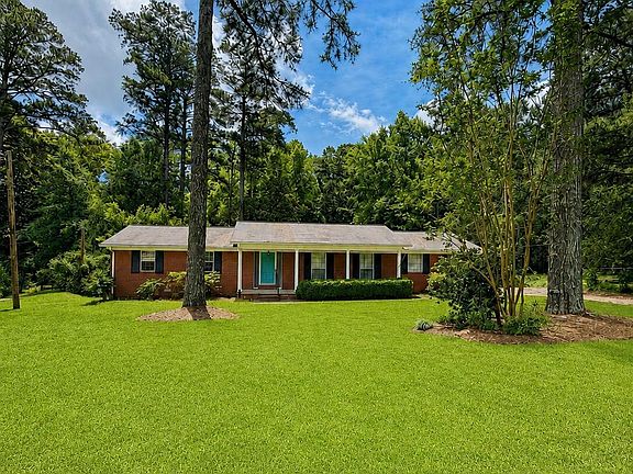 3rd image of 86 Pine Dell Dr