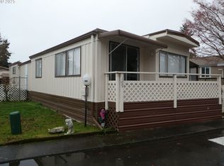 16901 SE Division St UNIT 109, Portland, OR 97236