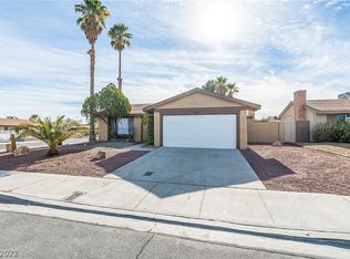 6947 Clearwater Ave, Las Vegas, NV 89147