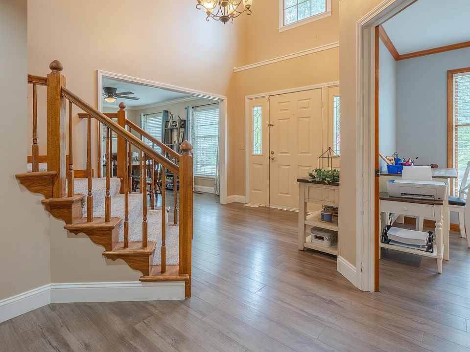 10300 Hyde Park, Evansville, IN 47711 Zillow