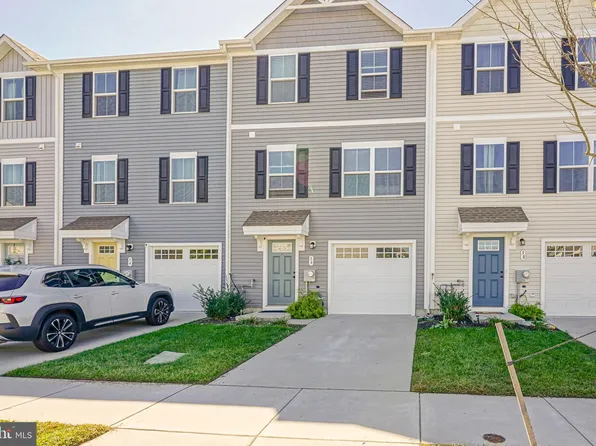 56 Rowand Way E, Clementon, NJ 08021