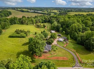 3006 Jack Whitener Rd, Newton, NC 28658