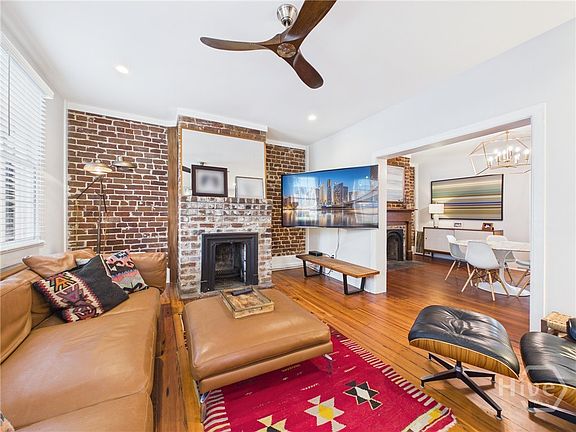 4th image of 509 E Charlton Street