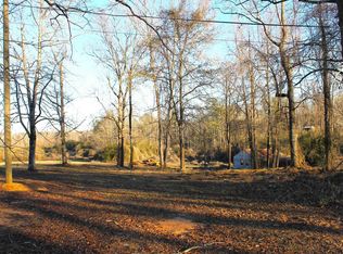 747 Butter & Egg Rd, Columbiana, AL 35051