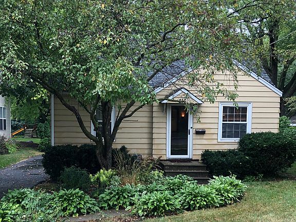 2nd image of 216 Newberry Ave