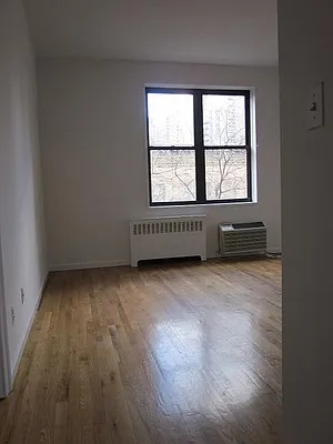 Rented by Manhattan Flats | media 26
