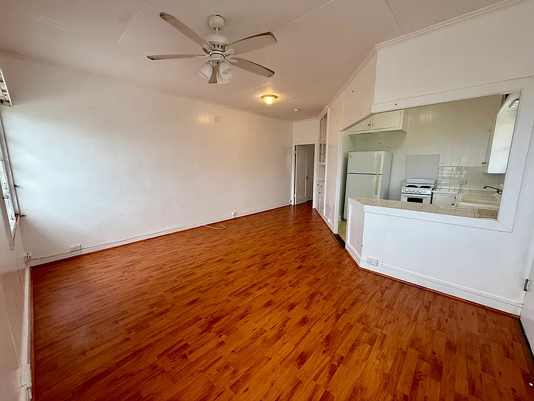Welcome to 3770 Sierra Drive, #B!