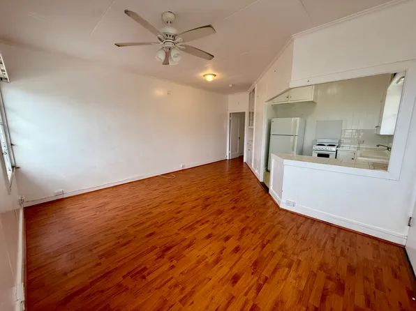 3770 Sierra Dr APT B, Honolulu, HI 96816