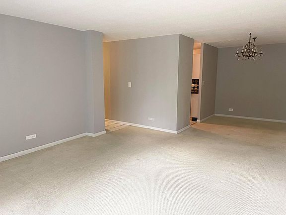 3rd image of 2201 S Stewart Ave APT 1J