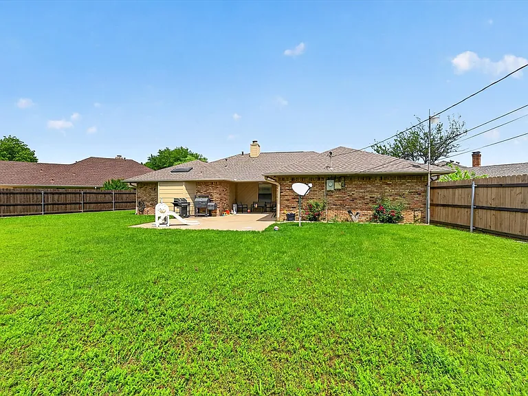 3921 Timberidge Dr — Photo 19