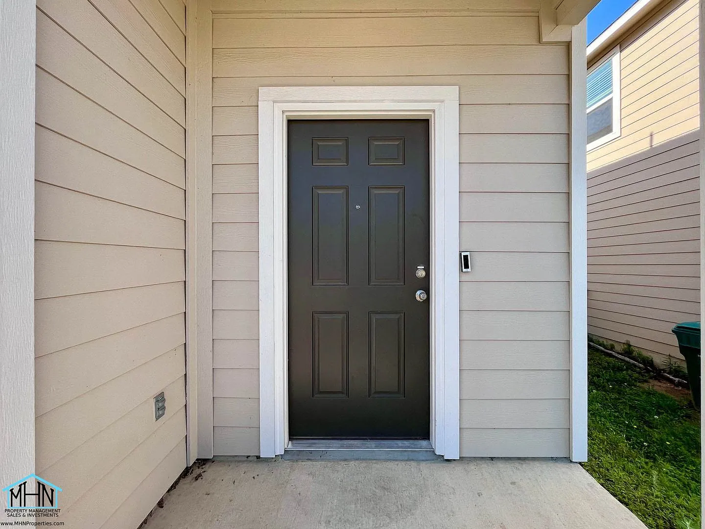 Charming 2 Storey 3-Bedroom 2.5-Bath House for Rent Your Dream Home Awaits! — Photo 3