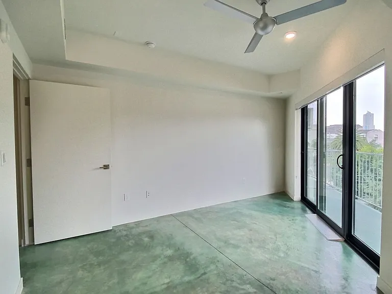 Canyon LA — Photo 33