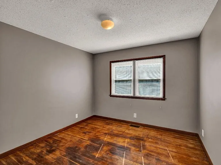 3125 SE Dupont St — Photo 8