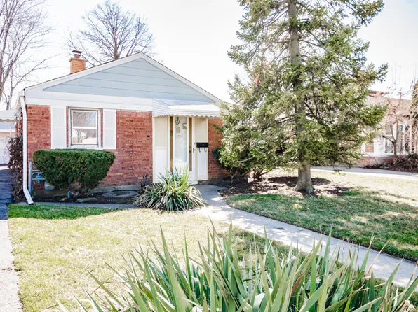9625 Richard Ave, Franklin Park, IL 60131