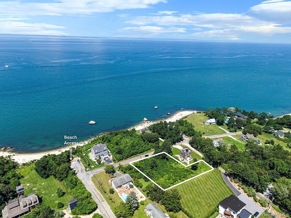 1st image of 400 Aquaview Avenue