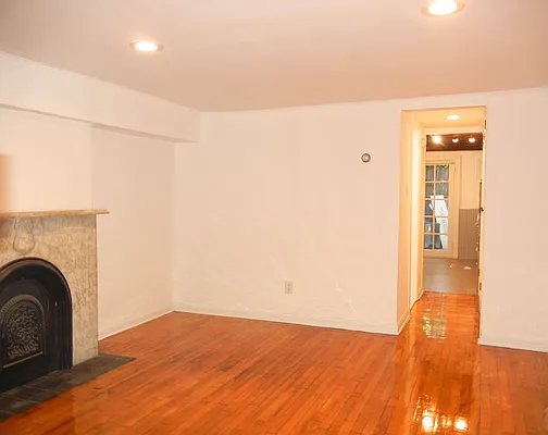 Rented by Brooklyn Heights Real Estate Inc | media 49