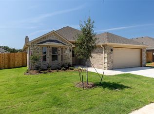 904 Sam St, Springtown, TX 76082