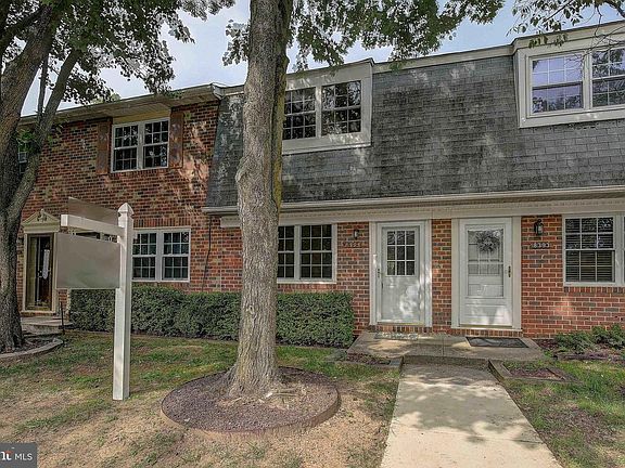 2nd image of 8395 Norwood Dr