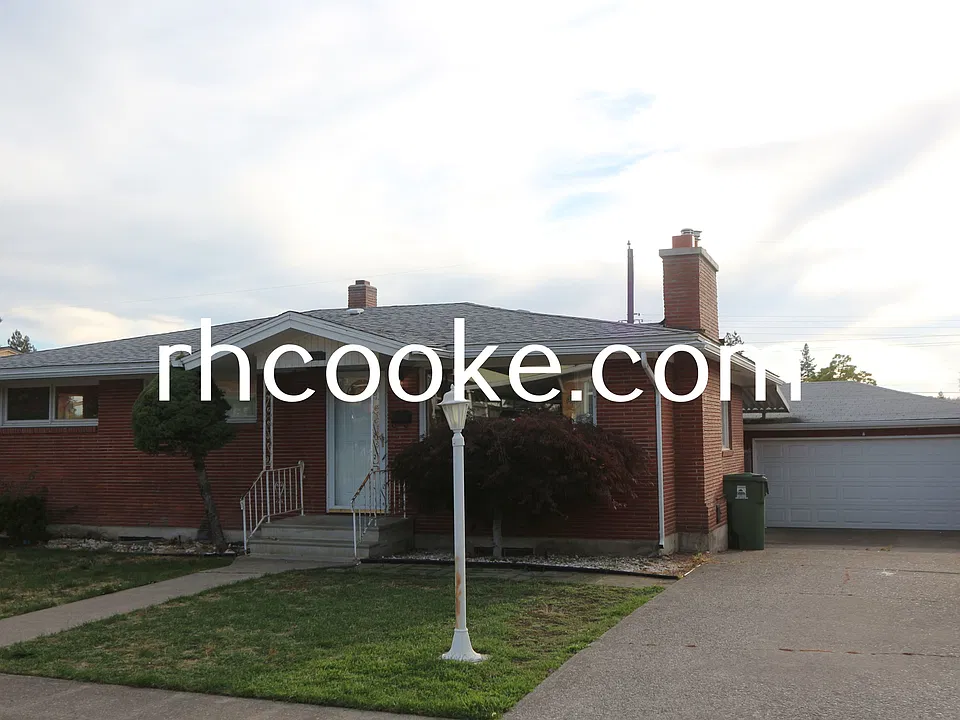 5707 N Forest Blvd