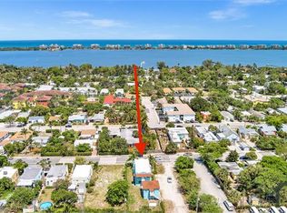621 S M St, Lake Worth, FL 33460